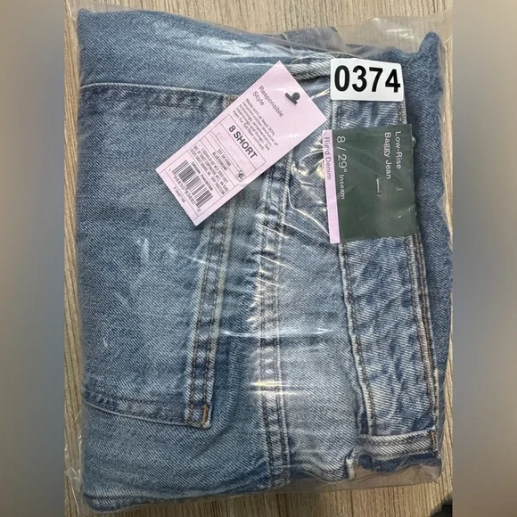 Wild Fable™ Women's Low-Rise Baggy Jeans - Medium Wash 8S - Picture 10 of 11